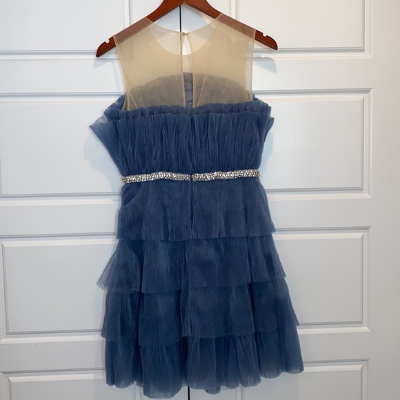 NWT MODERN DAY CINDERELLA STRAPLESS
TULLE DRESS - BLUE - Size XSmall - Picture 5 of 8